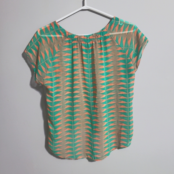 Chloe K geometric print sheer top XS - Picture 3 of 6